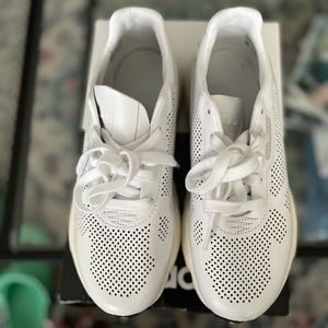 Adidas Strutter Tennis Shoe..White leather (great for clinical)